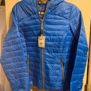 New with tags bright blue puffer jacket with hood
